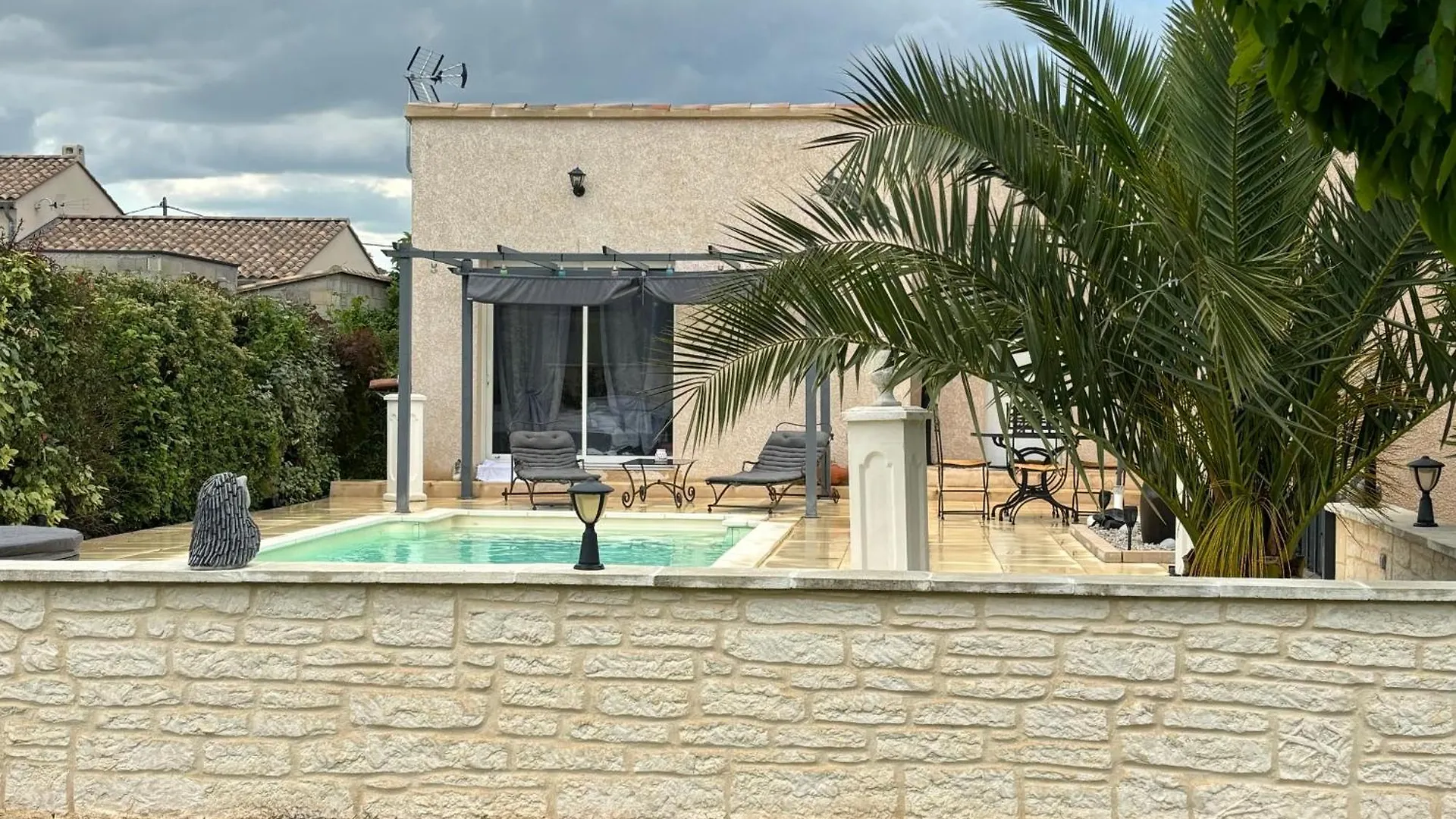 Studio Independant Au Pied Des Dentelles De Montmirail Violes France